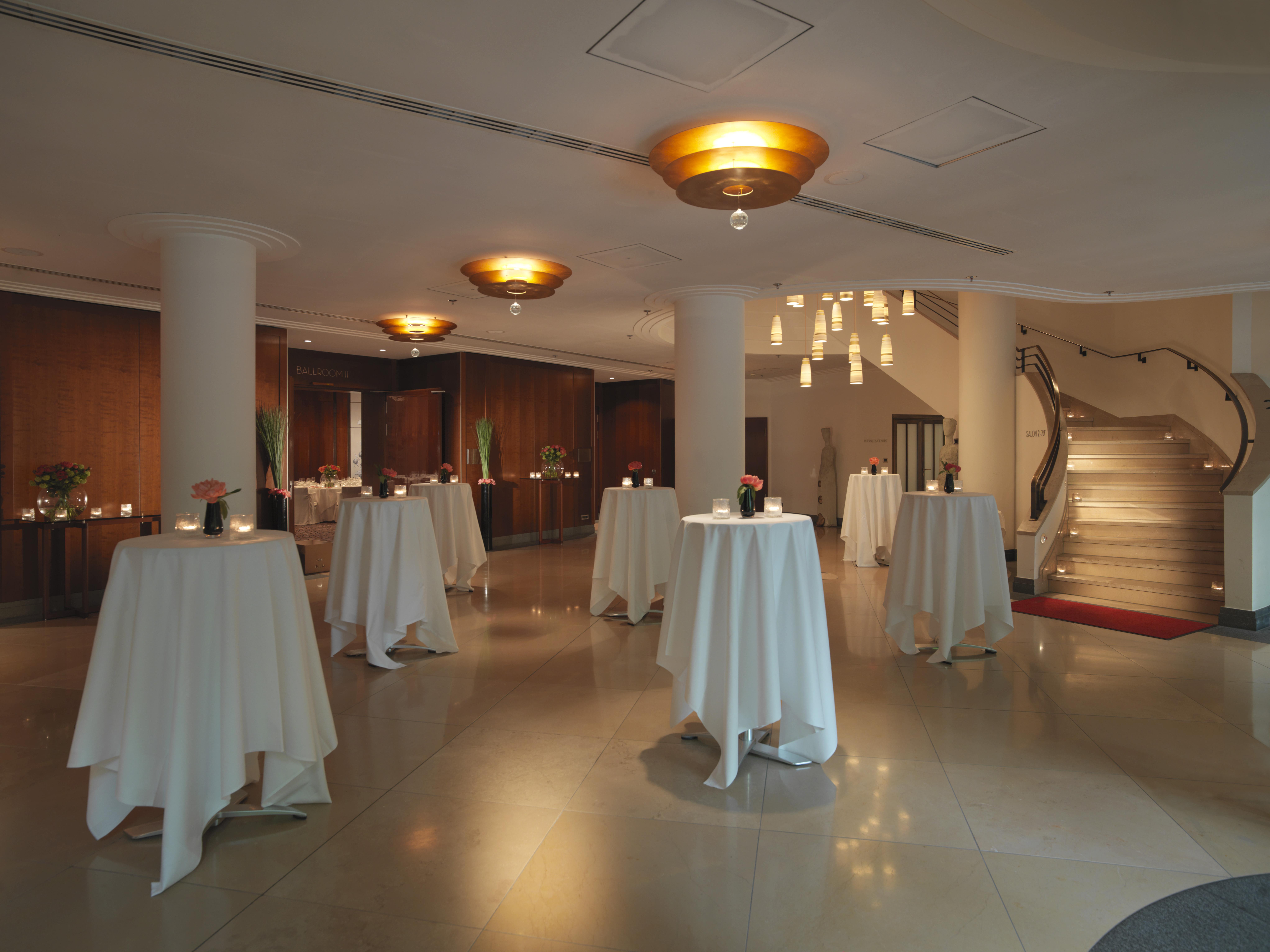 Rocco Forte The Charles Hotel Munchen Bagian luar foto