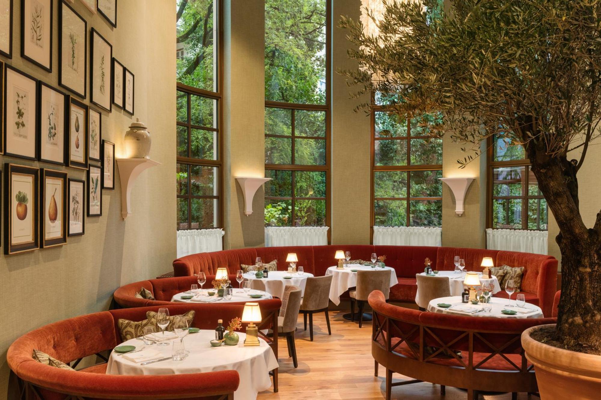Rocco Forte The Charles Hotel Munchen Bagian luar foto