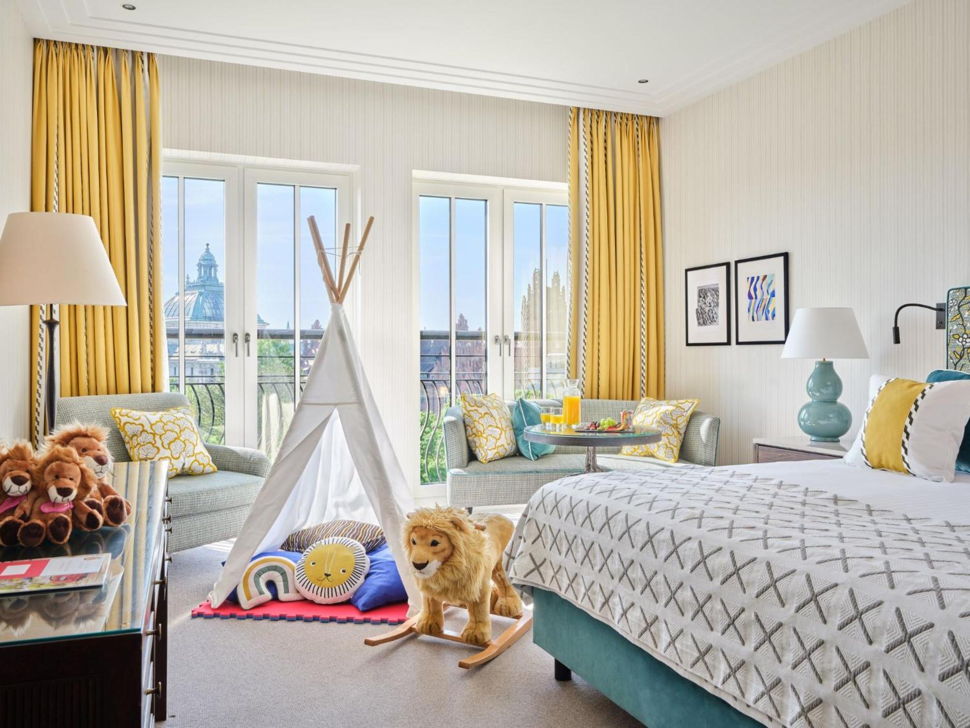 Rocco Forte The Charles Hotel Munchen Bagian luar foto